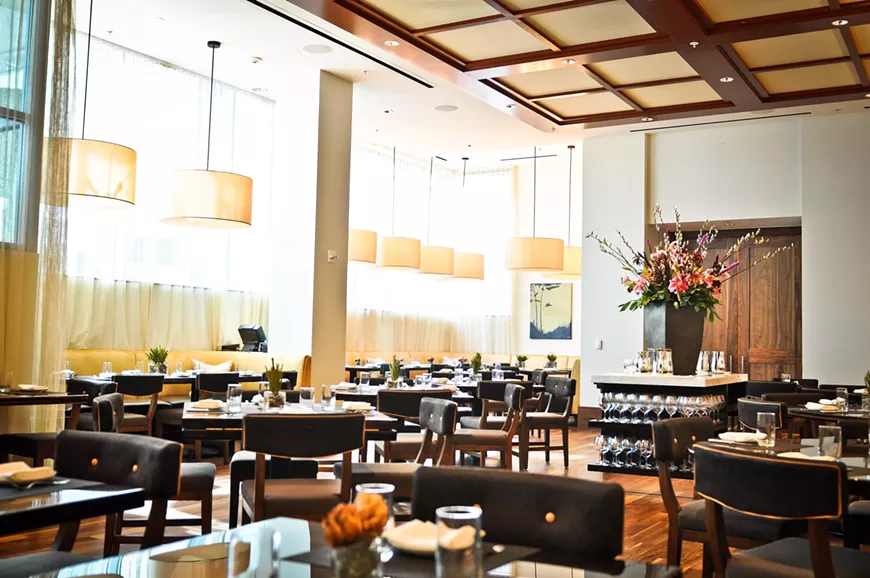 0bbc1f10_blt_dining_room2.webp