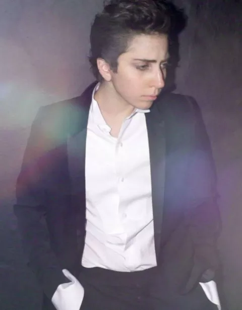 0630-lady-gaga-dude-00-480x614