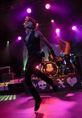 Buckcherry5