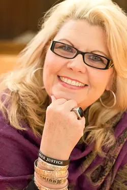 MEREDITH JONES - Julie Owens