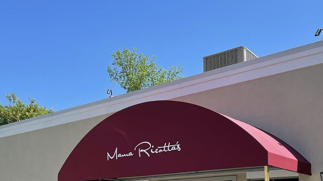 Image: Mama’s “Springing Endorsement" Wine Dinner