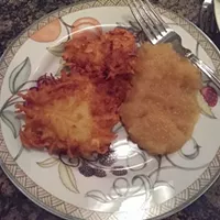 Recipe: Latkes and Applesauce