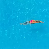 Self-acceptance during swimsuit season
