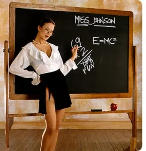 teacher01-290x300.webp