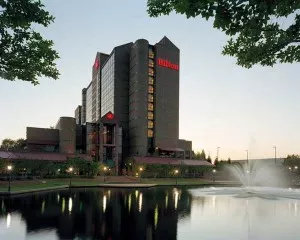 hilton-clthuhf-clthuhf_hilton_charlotte_university_place_a-image-300x240.webp