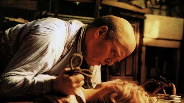 Richard Attenborough in 10 Rillington Place (Photo: Twilight Time)