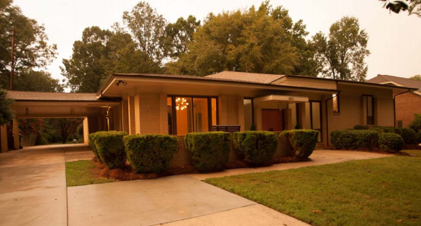 4221 LaBrea Drive