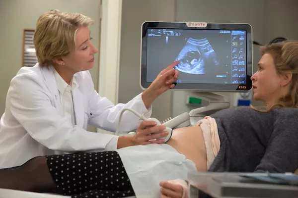 Emma Thompson and Renée Zellweger in Bridget Jones’s Baby (Photo: Universal)