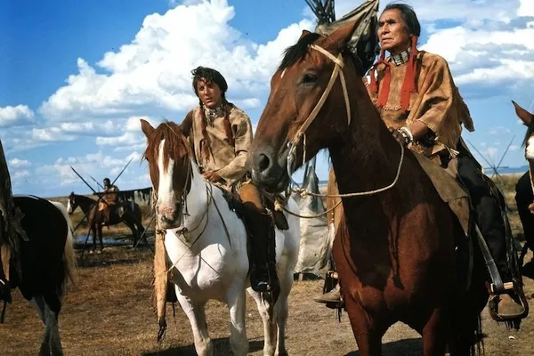 Dustin Hoffman and Chief Dan George in Little Big Man (Photo: Paramount)