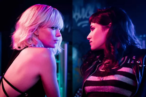 Charlize Theron and Sofia Boutella in Atomic Blonde (Photo: Universal & Focus)