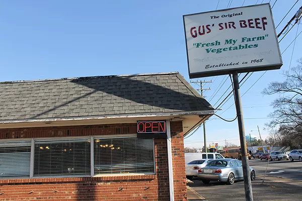 The Gus’ Sir Beef crew turned a grammatical slip-up into a well-known slogan. (All photos by Alexandria Sands)
