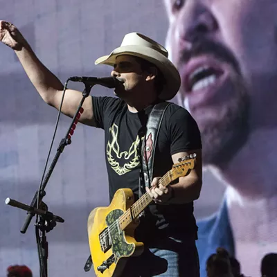 Brad Paisley, PNC Music Pavilion, 9/8/2017