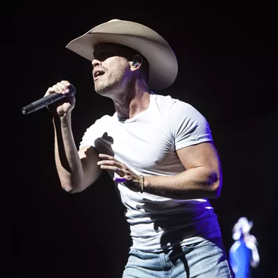 Brad Paisley, PNC Music Pavilion, 9/8/2017