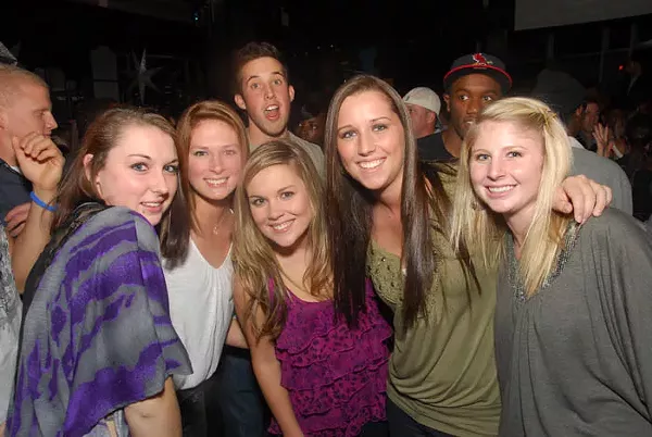Whisky River03